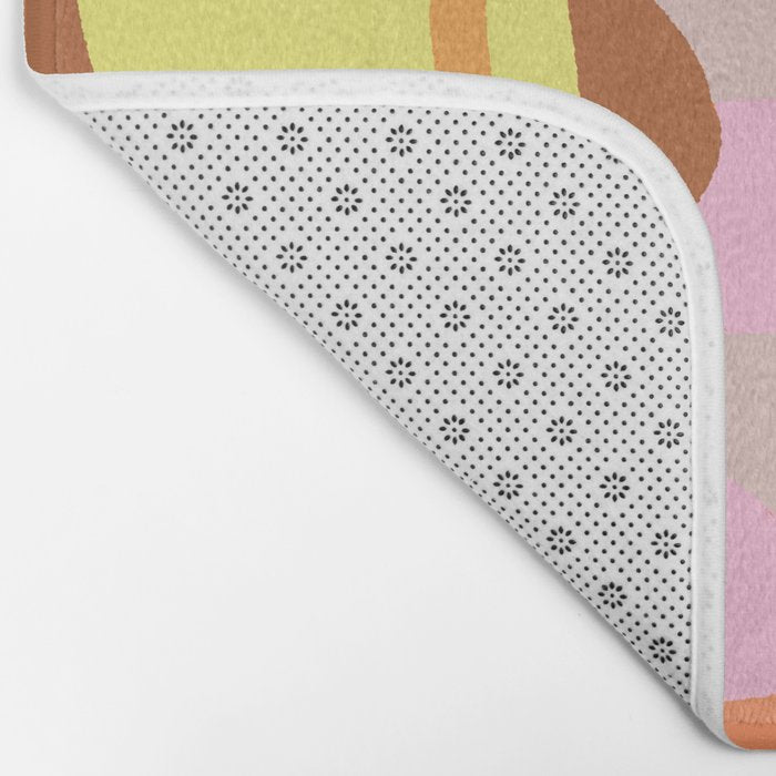 Golden Curve Bath Mat Gallery Image 2