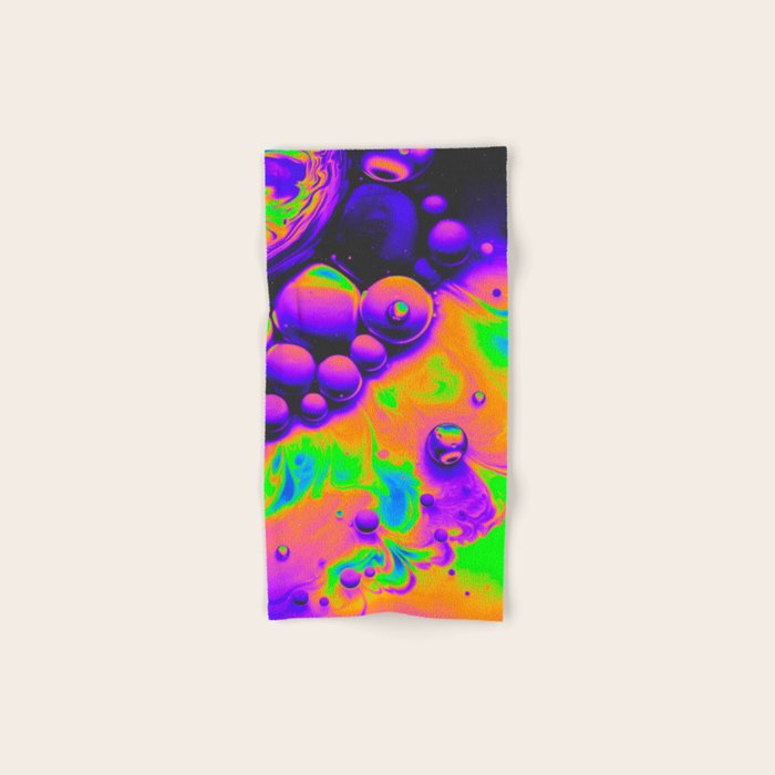 DISPOSABLE Bath Towel Gallery Image 1