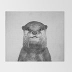 Otter - Black & White Throw Blanket Gallery Image 2