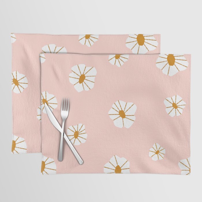 Scattered Flowers Placemat Gallery Image 1