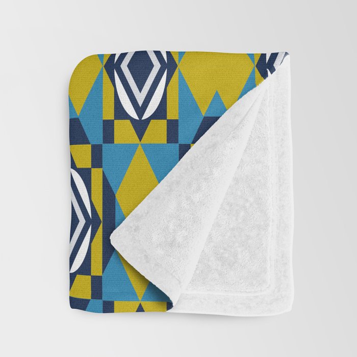 Eclectic Quilting Throw Blanket Gallery Image 3