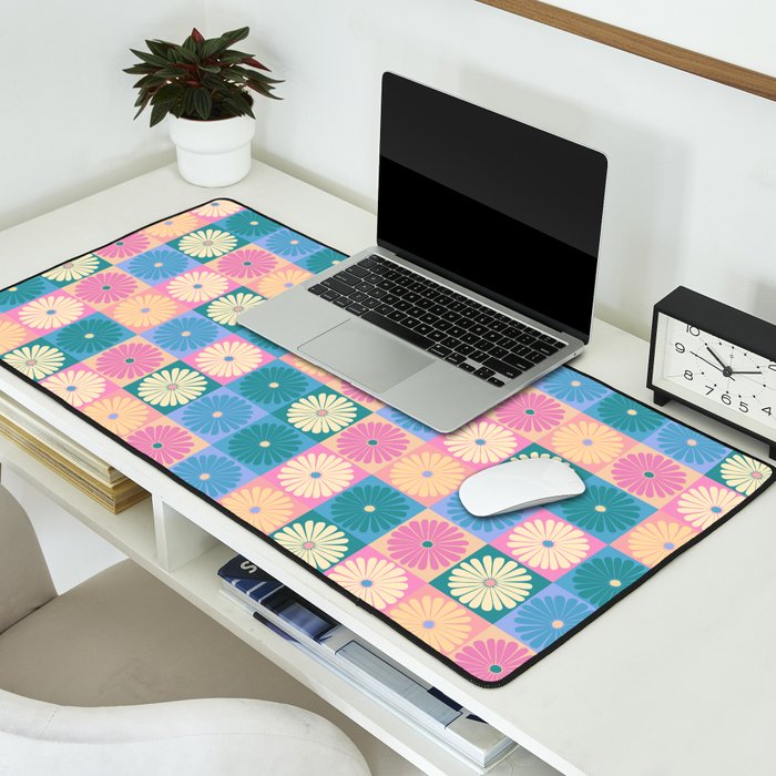 Retro Flowers Check Pattern XXIII Desk Mat Gallery Image 2
