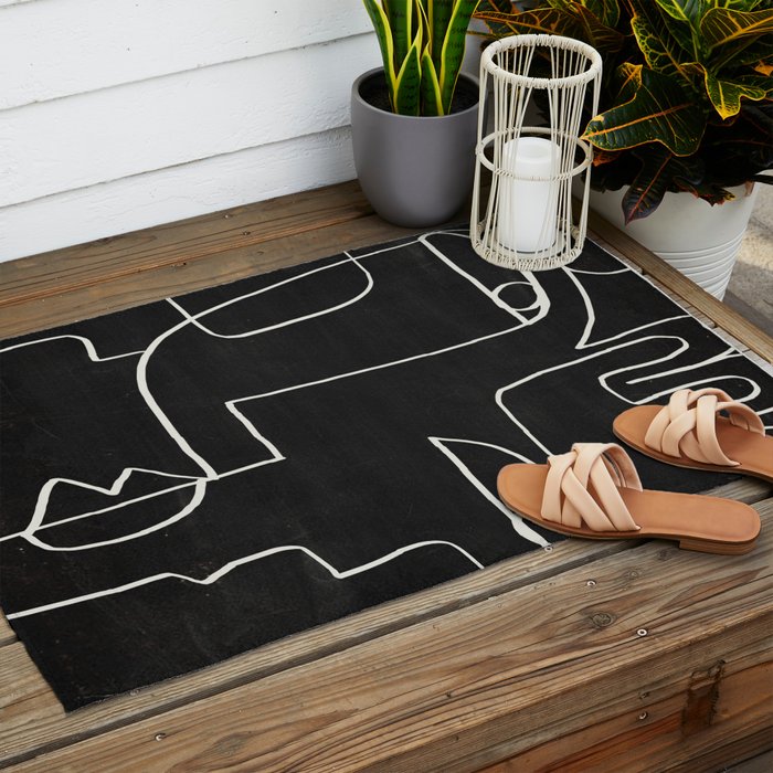 Abstract line art / Face 10 Outdoor Rug Gallery Image 2