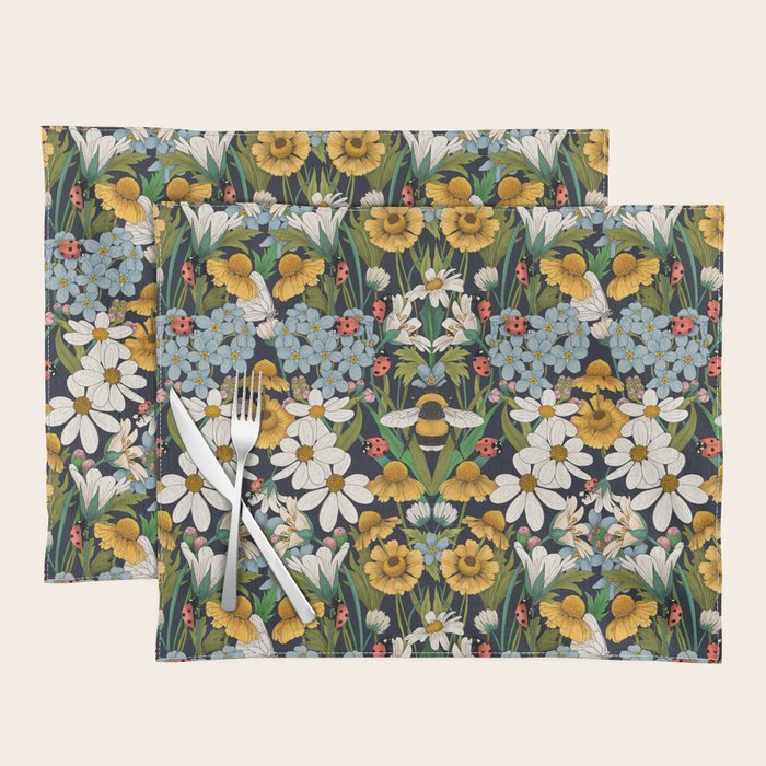 Beehaven in Bloom Placemat Gallery Image 1