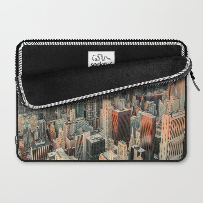 CHICAGO SKYSCRAPERS Laptop Sleeve Gallery Image 2