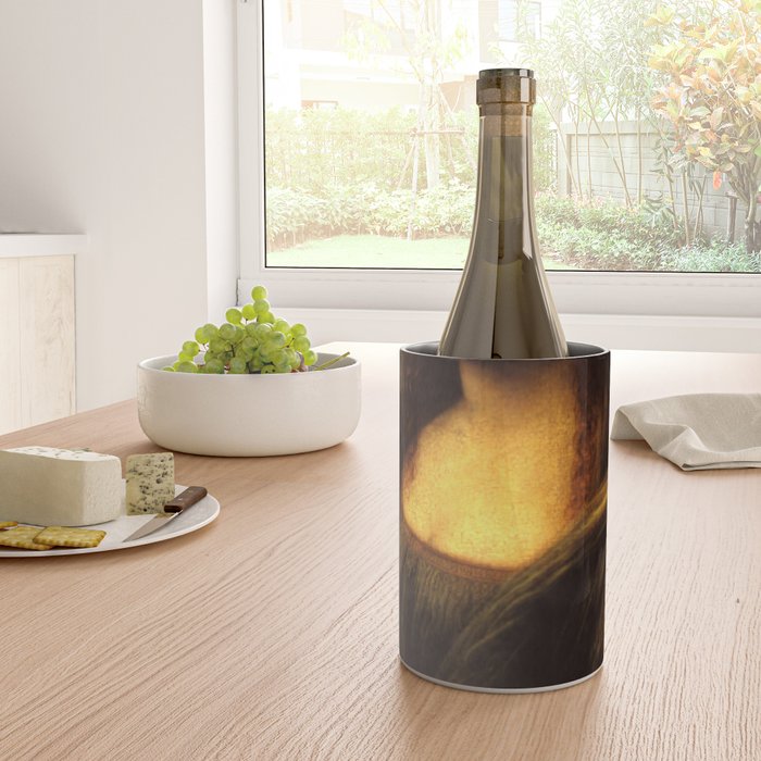 Mona Lisa Bubble Gum Wine Chiller Gallery Image 4