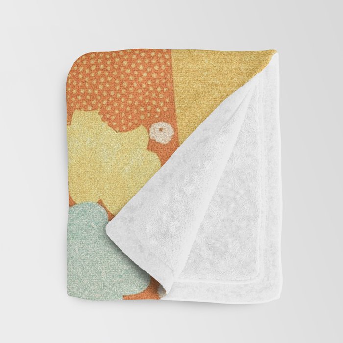 Sweet Waiting Throw Blanket Gallery Image 3