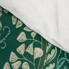 Woodland soil Morris style shining emerald Comforter Gallery Image 4