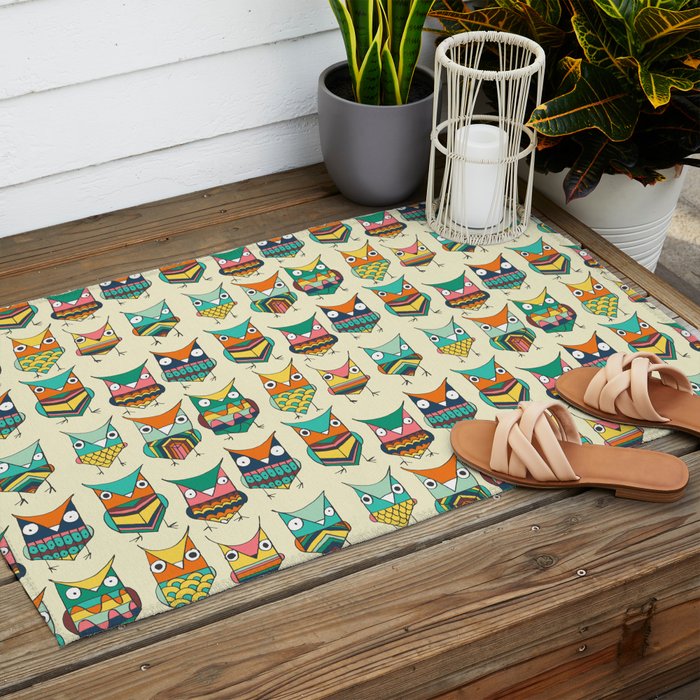 Give a hoot Outdoor Rug Gallery Image 2