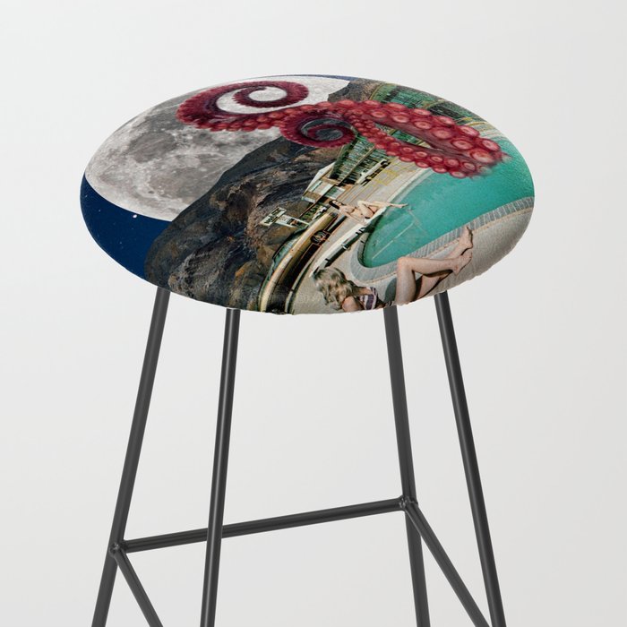 Octopus in the pool Stool Gallery Image 2