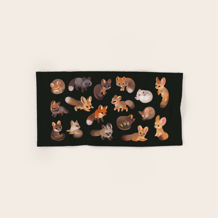 Foxes - dark Bath Towel Gallery Image 1