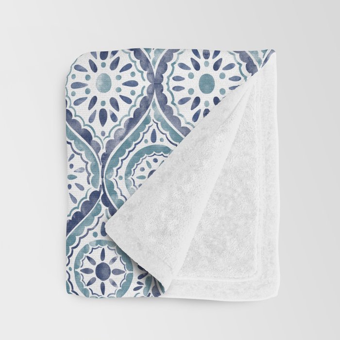 Azure Medallion Motif Throw Blanket Gallery Image 3