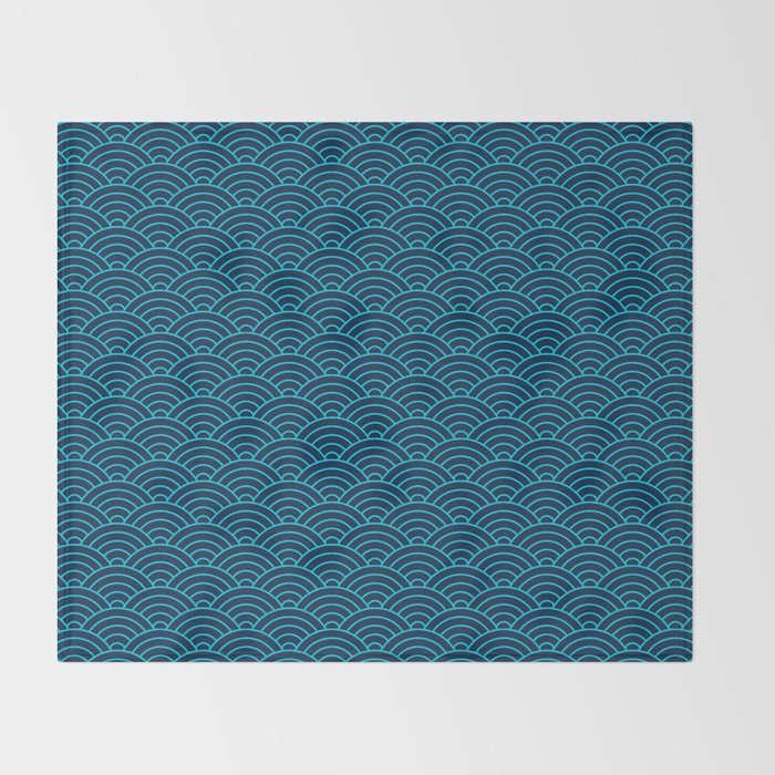 Japanese Seigaiha Blue Sea and Waves Throw Blanket Gallery Image 2