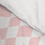 Retro cartoon love heart checkered pattern Comforter Gallery Image 4