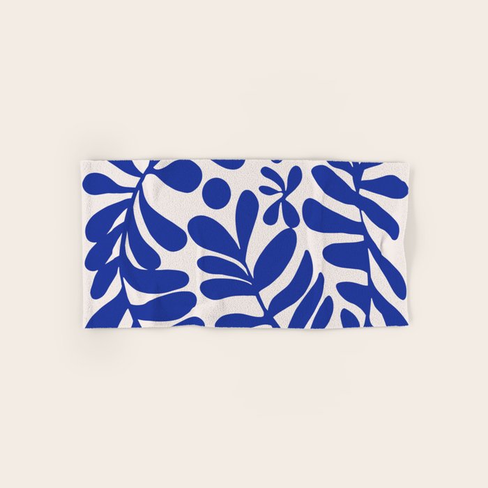 Blue foliage Bath Towel Gallery Image 1