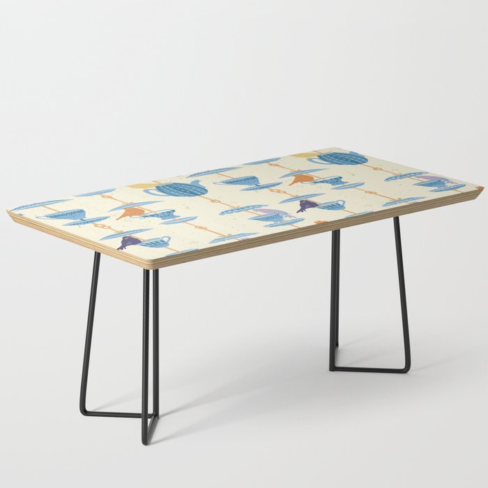 Garden Bird feeding antique white Coffee Table Gallery Image 1