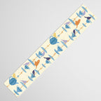 Garden Bird feeding antique white Table Runner Gallery Image 3