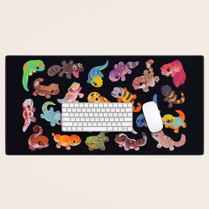 Gecko Desk Mat Gallery Image 1