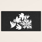 Bushy Bloom ii Desk Mat Gallery Image 3