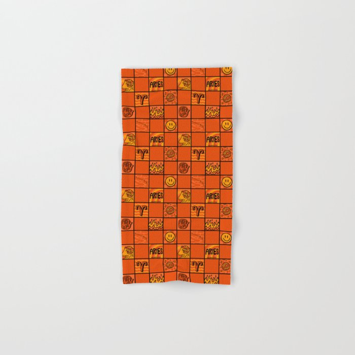 Aries Checkered Print Bath Towel Gallery Image 1