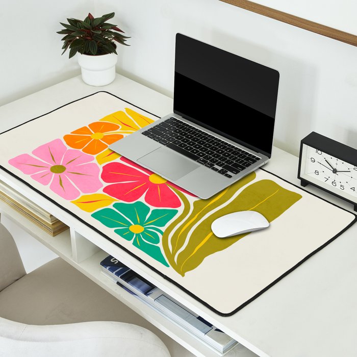 French Bouquet: Les Fleurs | Flower Market 01 | Spring Summer 23 Desk Mat Gallery Image 2