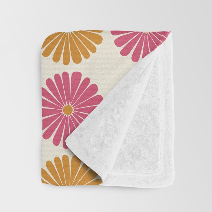 Retro Summer Daisies V Throw Blanket Gallery Image 3