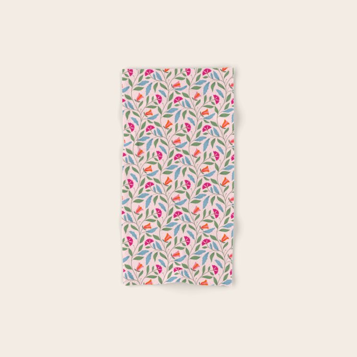 Floral Play - Vintage-Inspired Pattern Bath Towel Gallery Image 1