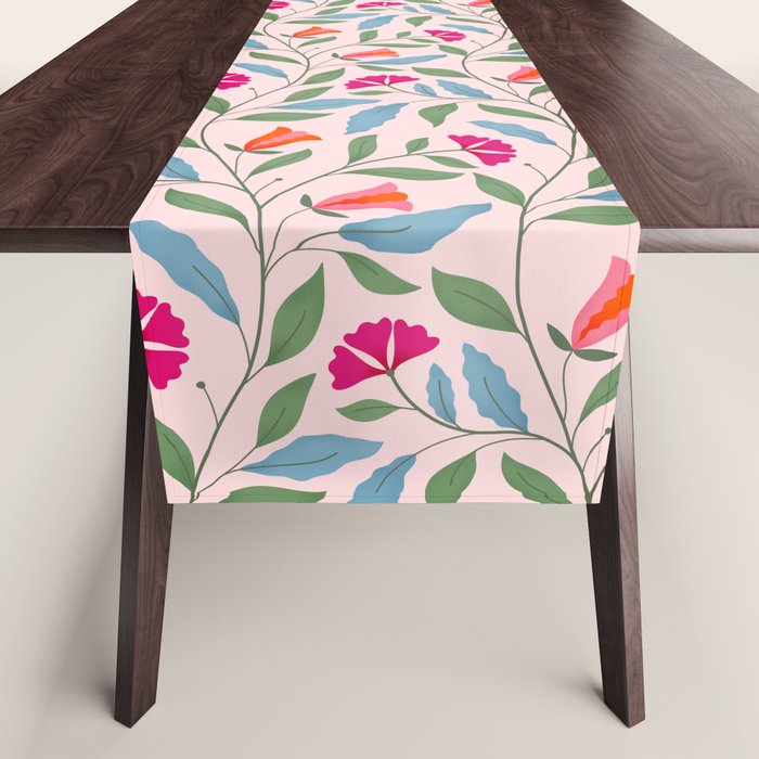 Floral Play - Vintage-Inspired Pattern Table Runner Gallery Image 1