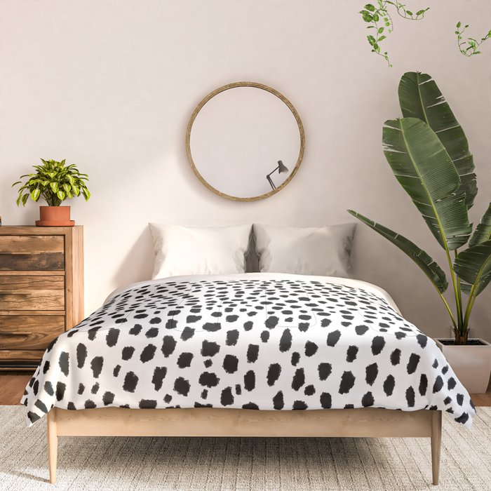 Dalmatian Spots (black/white) Comforter Gallery Image 3