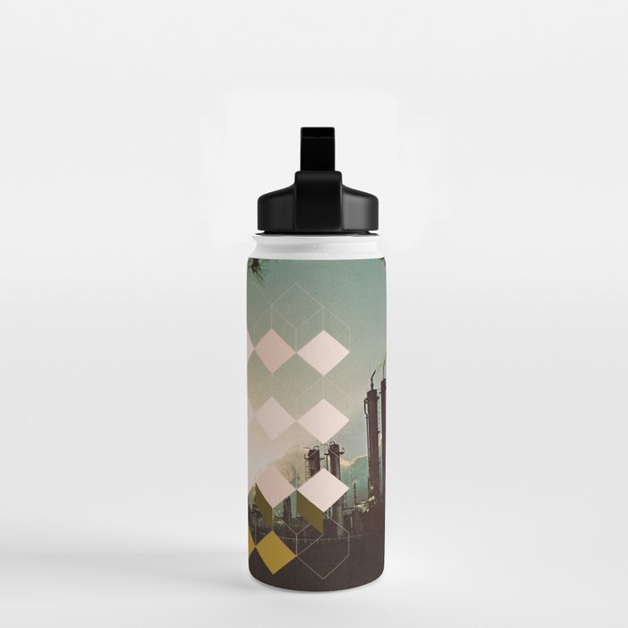 Saucer-Like Water Bottle Gallery Image 2