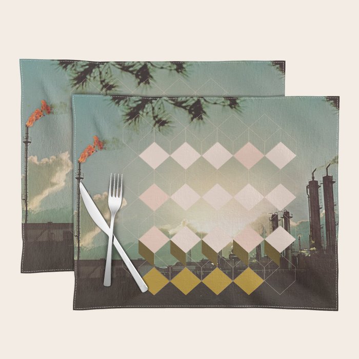 Saucer-Like Placemat Gallery Image 1