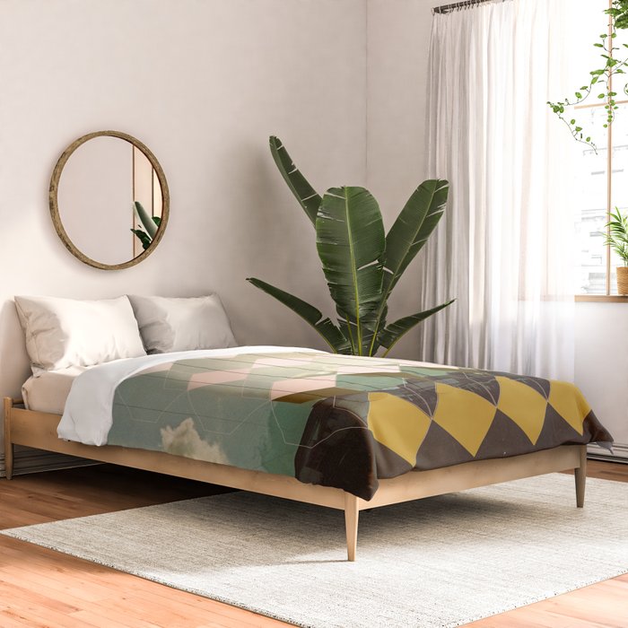 Saucer-Like Comforter Gallery Image 2