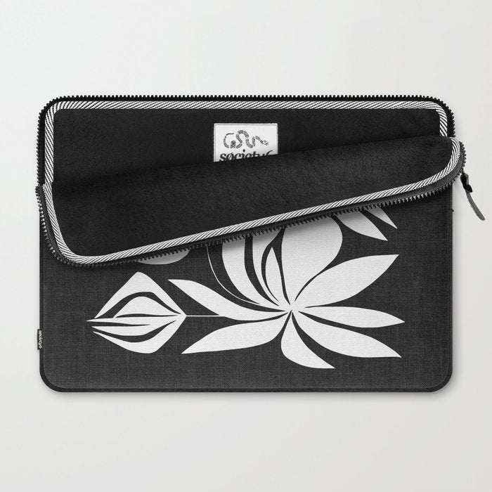 Tulip Secrets ii Laptop Sleeve Gallery Image 2