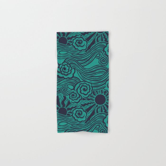 Happy Waves Bath Towel Gallery Image 1