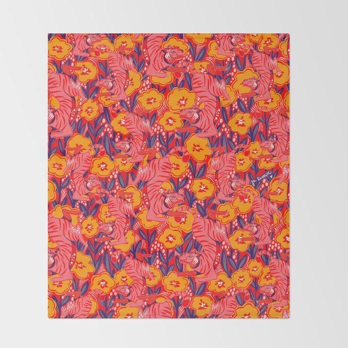 Golden Tiger Throw Blanket Gallery Image 2