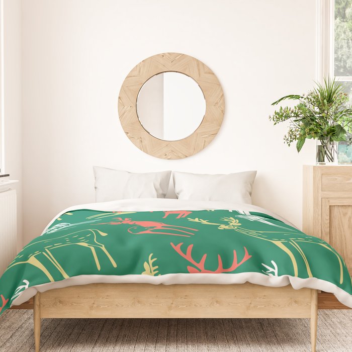 Green christmas reindeer animal pattern Duvet Cover Gallery Image 3