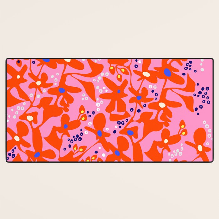 Pink home jungle: Organic shapes and flowers Desk Mat Gallery Image 3
