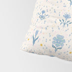 Vintage Floral Harmony Pattern  Charming Blue  Pink Blossom Design Pillow Sham Gallery Image 4