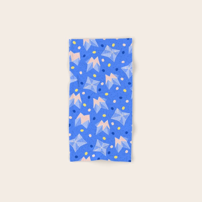 Origami Fortune Teller in Sky Blue & Peach Bath Towel Gallery Image 1