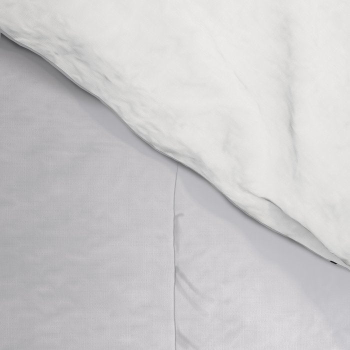 Flora Illustration 01 Comforter Gallery Image 4