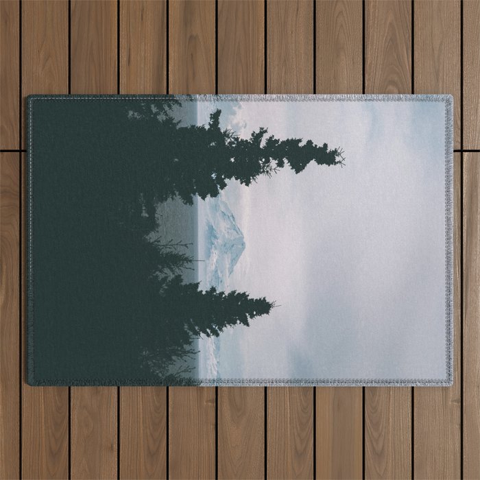Mount Redoubt Outdoor Rug Gallery Image 1