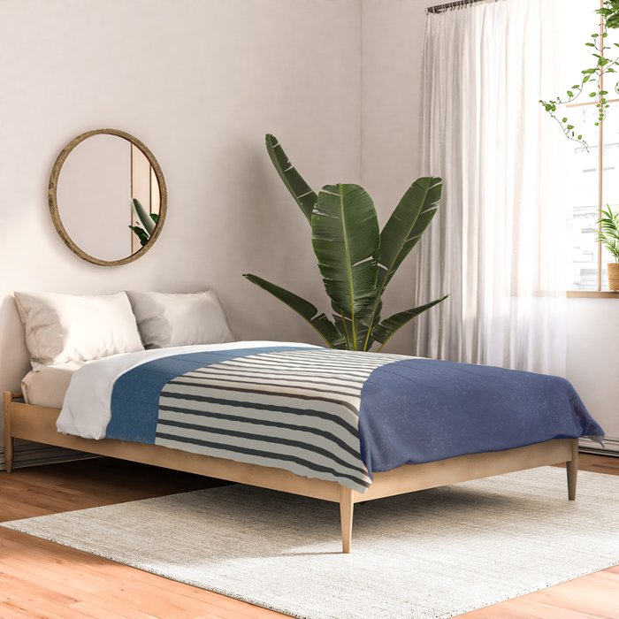 Quarter Circle Lines - Blue Navy  Comforter Gallery Image 2