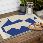Minimalist 15 Outdoor Rug Gallery Image 2