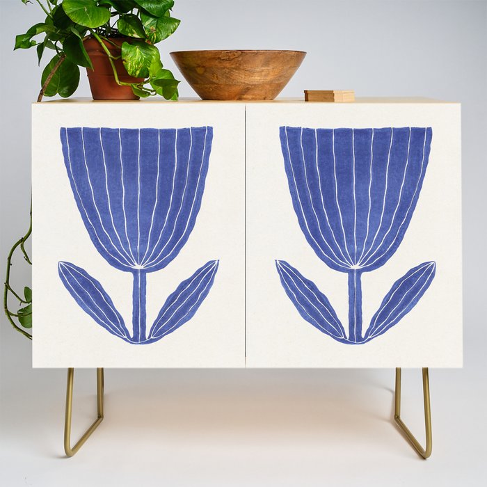 Giant Tulip Credenza Gallery Image 1