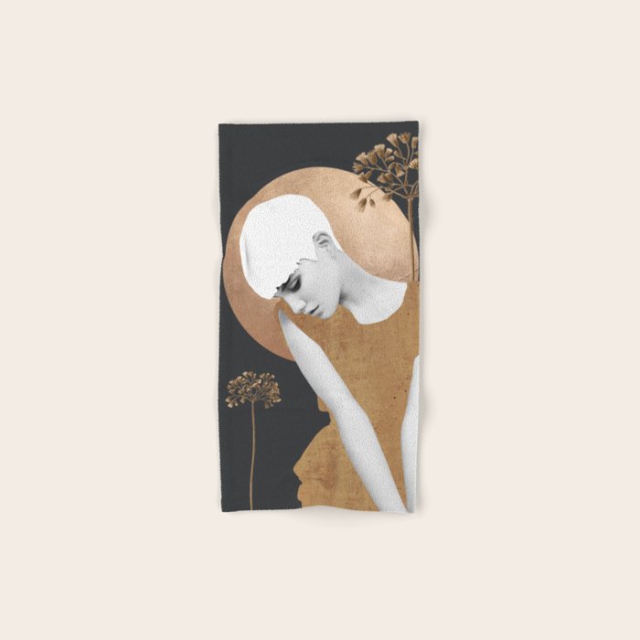 Gentle Beauty 7 Towels Gallery Image 1