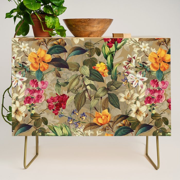 Summer is Coming XVI Credenza Gallery Image 1