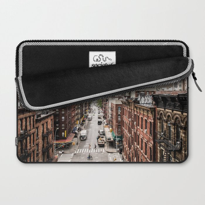 New York City Laptop Sleeve Gallery Image 2