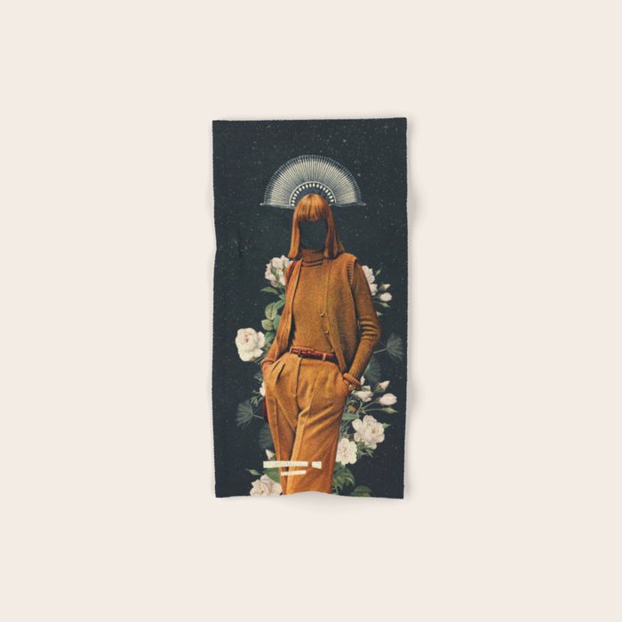 1973 - Annie Retro collection Bath Towel Gallery Image 1