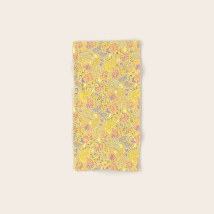 Coastal Oysters on the Beach in Pastel Yellow & Orange Bath Towel Gallery Image 1