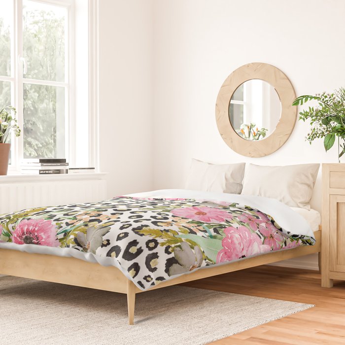 Elegant Leopard Print and Floral Design Duvet Cover Gallery Image 2